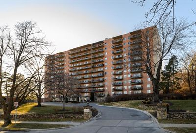 4550 Warwick Boulevard Kansas City MO 64111