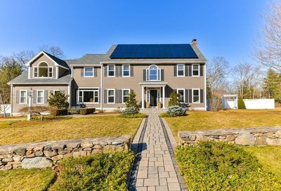 6 Loeffler Lane Medfield MA 02052