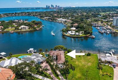 3110 Bayshore Boulevard NE St Petersburg FL 33703