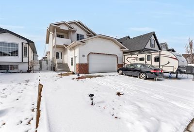 16 Terrace Circle NE Medicine Hat AB T1C2B9
