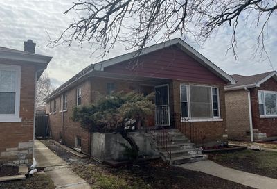 33 E 121st Street Chicago IL 60628