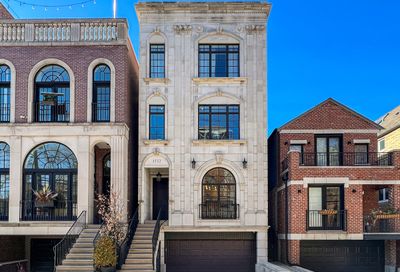 1532 N Wieland Street Chicago IL 60610