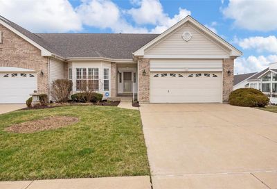 1374 Pine Bluff Drive St Charles MO 63304