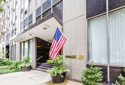253 E Delaware Place Chicago IL 60611