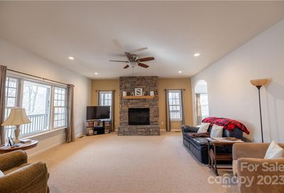 837 Bearwallow Mountain Road Hendersonville NC 28792