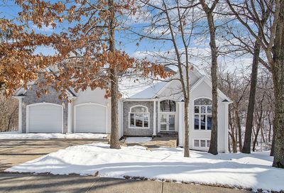 8 Spruce Court Lemont IL 60439