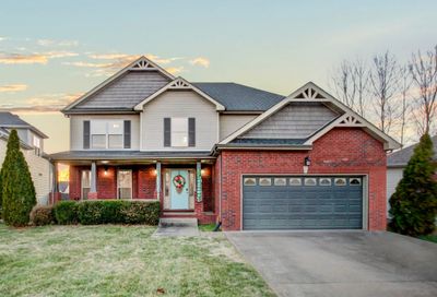3704 Windhaven Ct Clarksville TN 37040