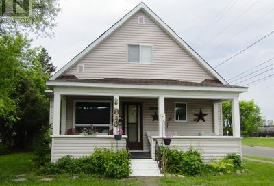 825 Cornwall Avenue Fort Frances ON P9A3G4