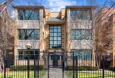 4715 N Beacon Street Chicago IL 60640
