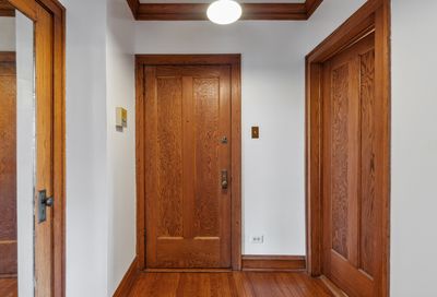 2006 W Walton Street Chicago IL 60622