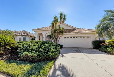 10158 Glenmore Avenue Bradenton FL 34202