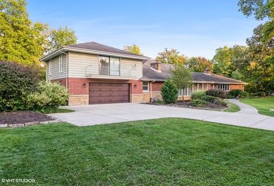 191 Twin Oaks Drive Oak Brook IL 60523