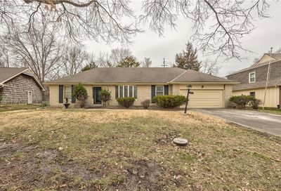 10448 Walnut Drive Kansas City MO 64114
