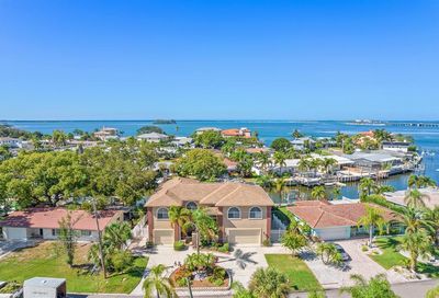 2262 Edythe Drive Dunedin FL 34698