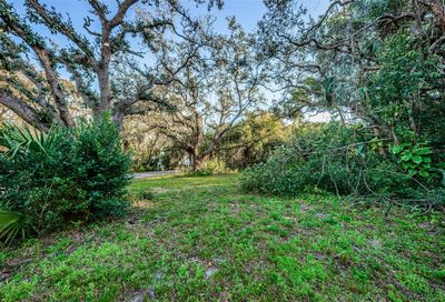175 Fulton Street Tarpon Springs FL 34689