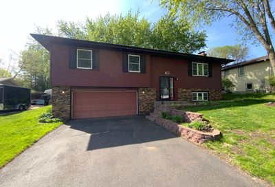 3642 Grovner Road Oakdale MN 55128