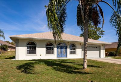 10421 Calle De Flores Drive Clermont FL 34711