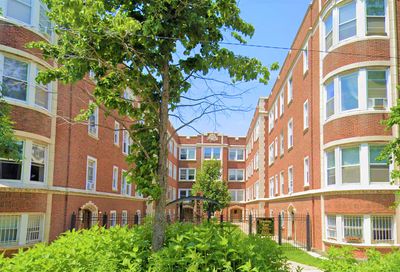 4406 N Winchester Avenue Chicago IL 60640