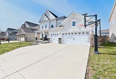 7826 Hedgehop Drive Zionsville IN 46077