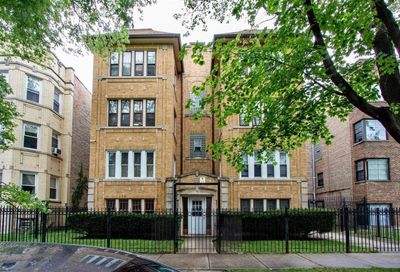 6307 N Mozart Street Chicago IL 60659