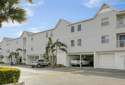 3607 E Bay Drive Holmes Beach FL 34217
