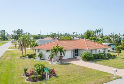 136 SE 45th Terrace Cape Coral FL 33904