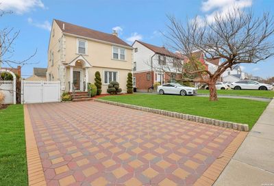 166-36 23rd Ave Whitestone NY 11357