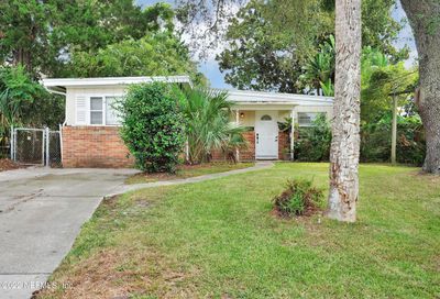 545 Myra St Neptune Beach FL 32266
