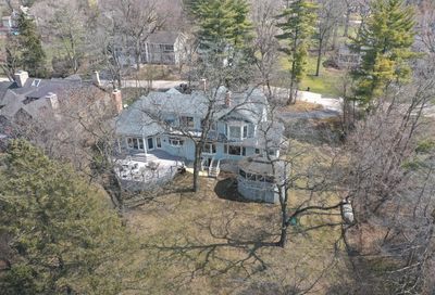 318 E Lake Shore Drive Tower Lakes IL 60010