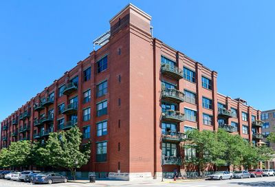 1000 W Washington Boulevard Chicago IL 60607