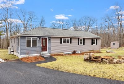 228 Charlton Rd Spencer MA 01562