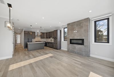 1638 N Sedgwick Street Chicago IL 60614