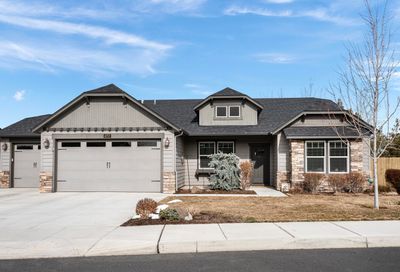 4757 SW Umatilla Avenue Redmond OR 97756