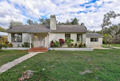 4375 Lindsey Loop Dover FL 33527