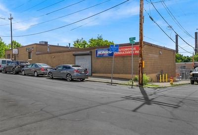 292 Lowell St Lawrence MA 01841