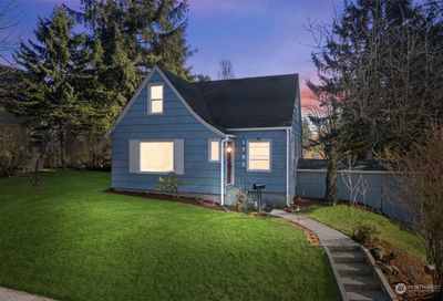 1732 S 41st Street Tacoma WA 98418