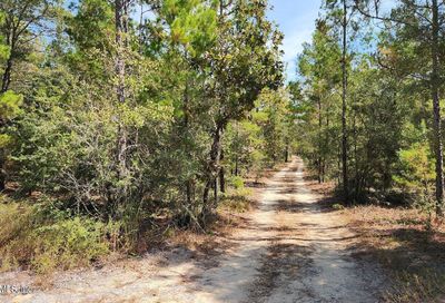 N Sesame Dr Defuniak Springs FL 32435