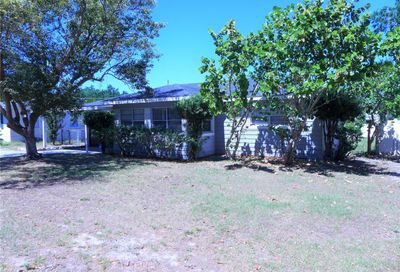 677 Avenue F SE Winter Haven FL 33880