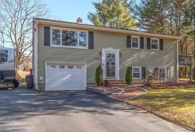 106 Meadow Road Spencer MA 01562