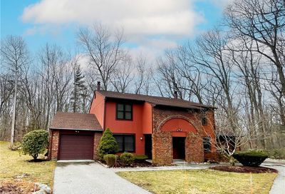 5 Overlook Circle Smithfield RI 02917