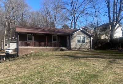 2189 Whitfield Rd Clarksville TN 37040