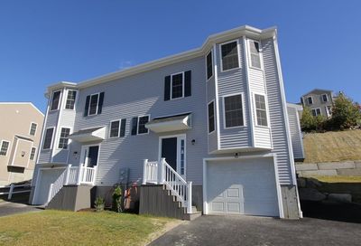 15 Snowberry Circle Worcester MA 01607