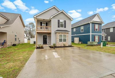 103 Stonebriar Williamston SC 29697