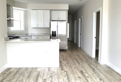 2904 W Nelson Street Chicago IL 60618