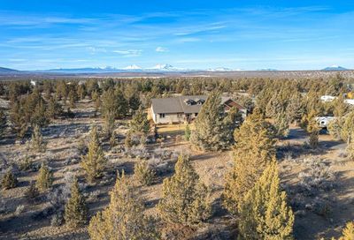 6295 NW 59th Street Redmond OR 97756
