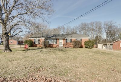 2010 Westwood Drive Columbia TN 38401