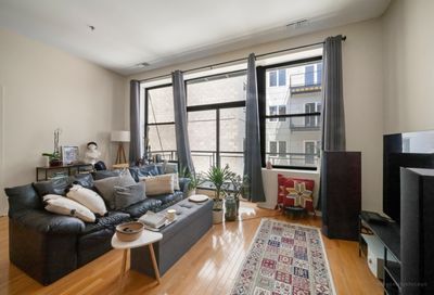 1 S Leavitt Street Chicago IL 60612