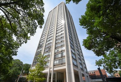 70 W Burton Place Chicago IL 60610