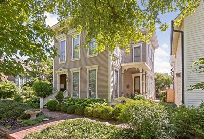 839 Broadway Street Indianapolis IN 46202