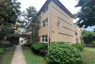 8748 W Berwyn Avenue Chicago IL 60656